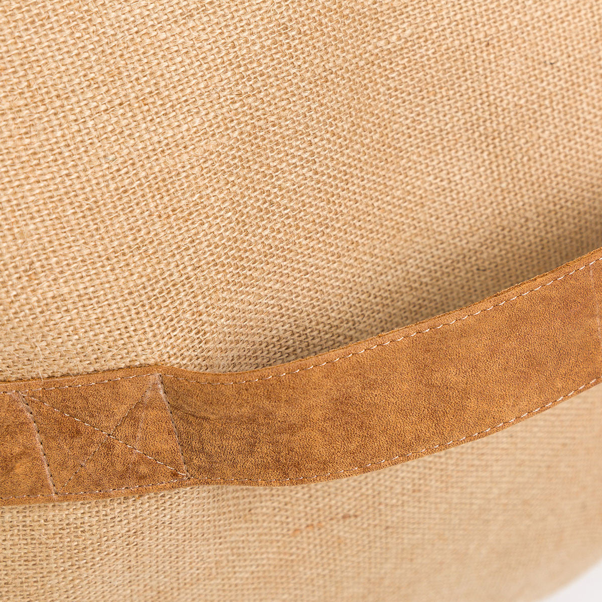 Pouf in Juta e Pelle
