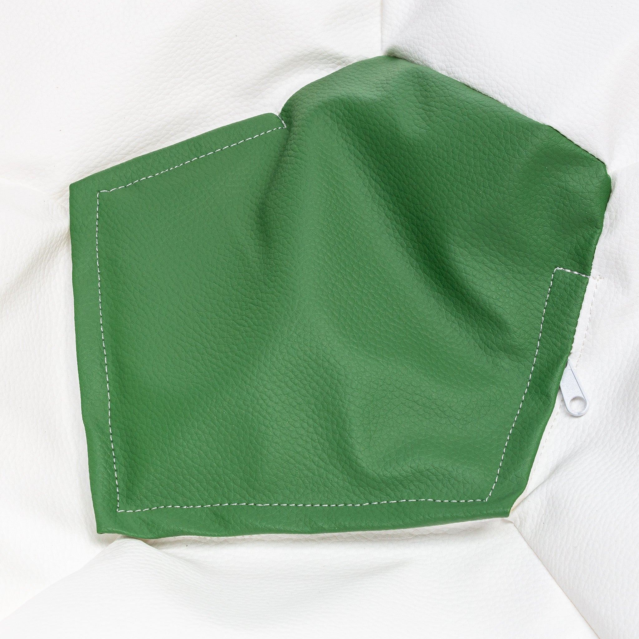 Pouf Poltrona Sacco Palla da Calcio in Ecopelle Taglia M