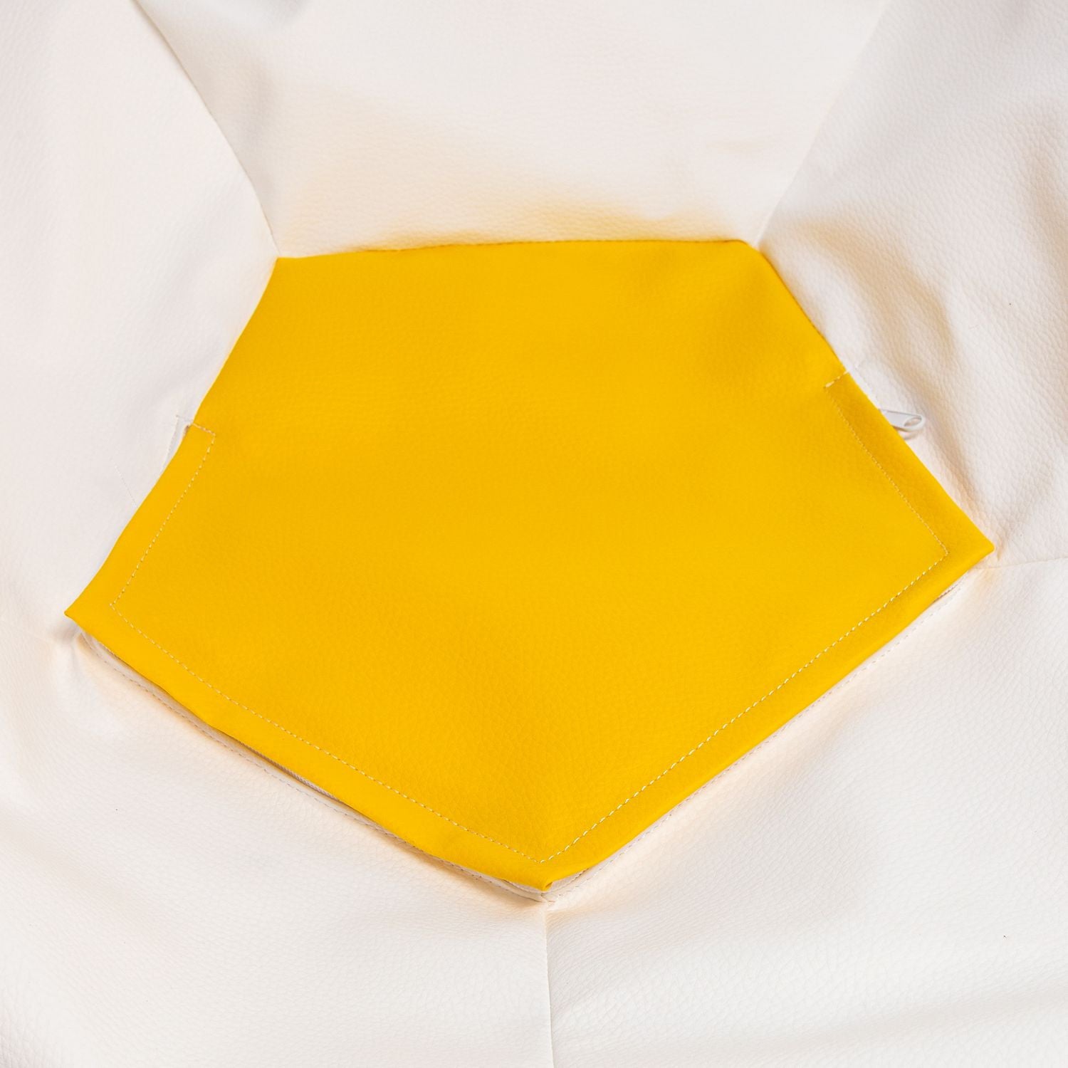 Pouf Poltrona Sacco Palla da Calcio in Ecopelle Taglia XL