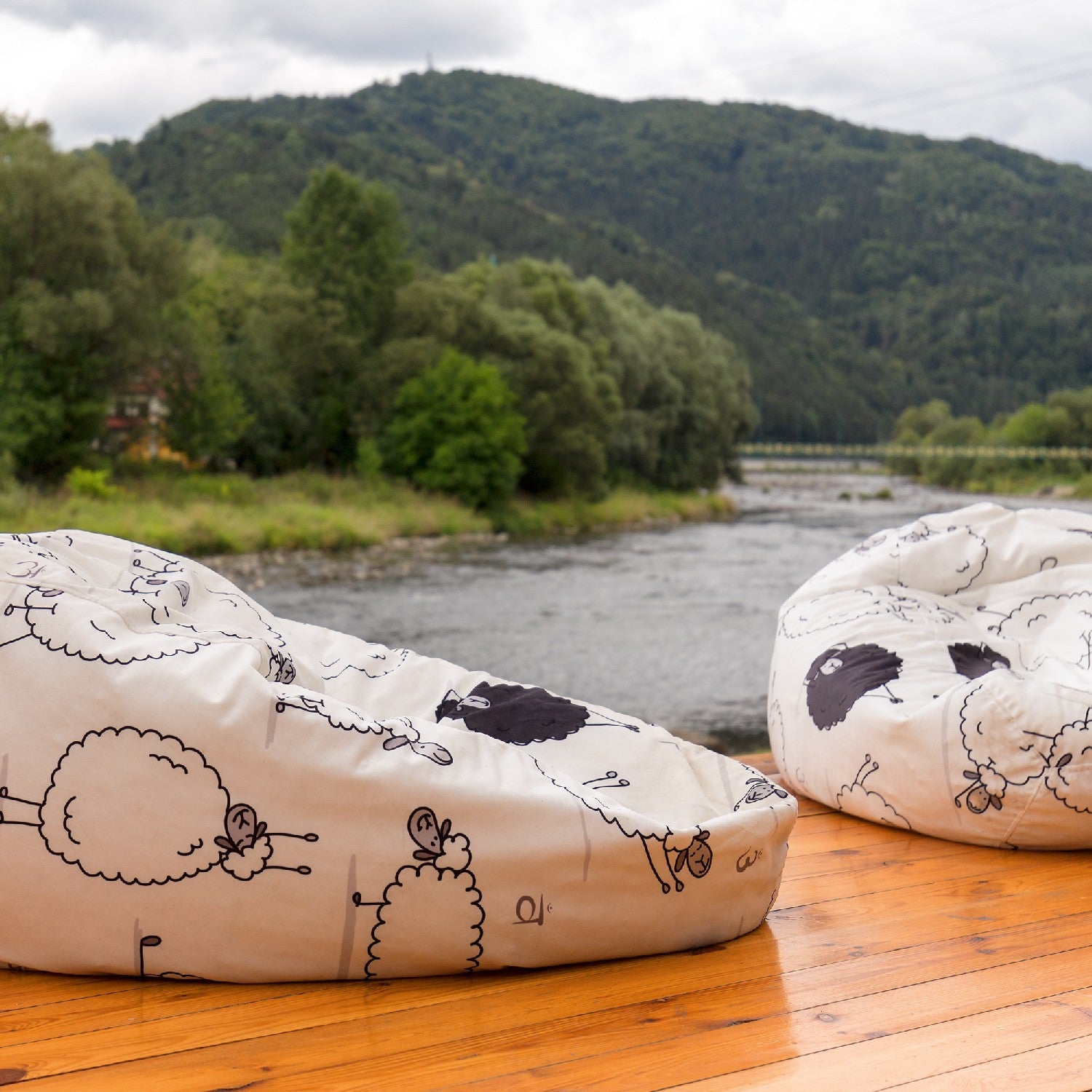 Pouf Poltrona Sacco in Morbido Tessuto Pile di Velluto fantasia Design sfoderabile