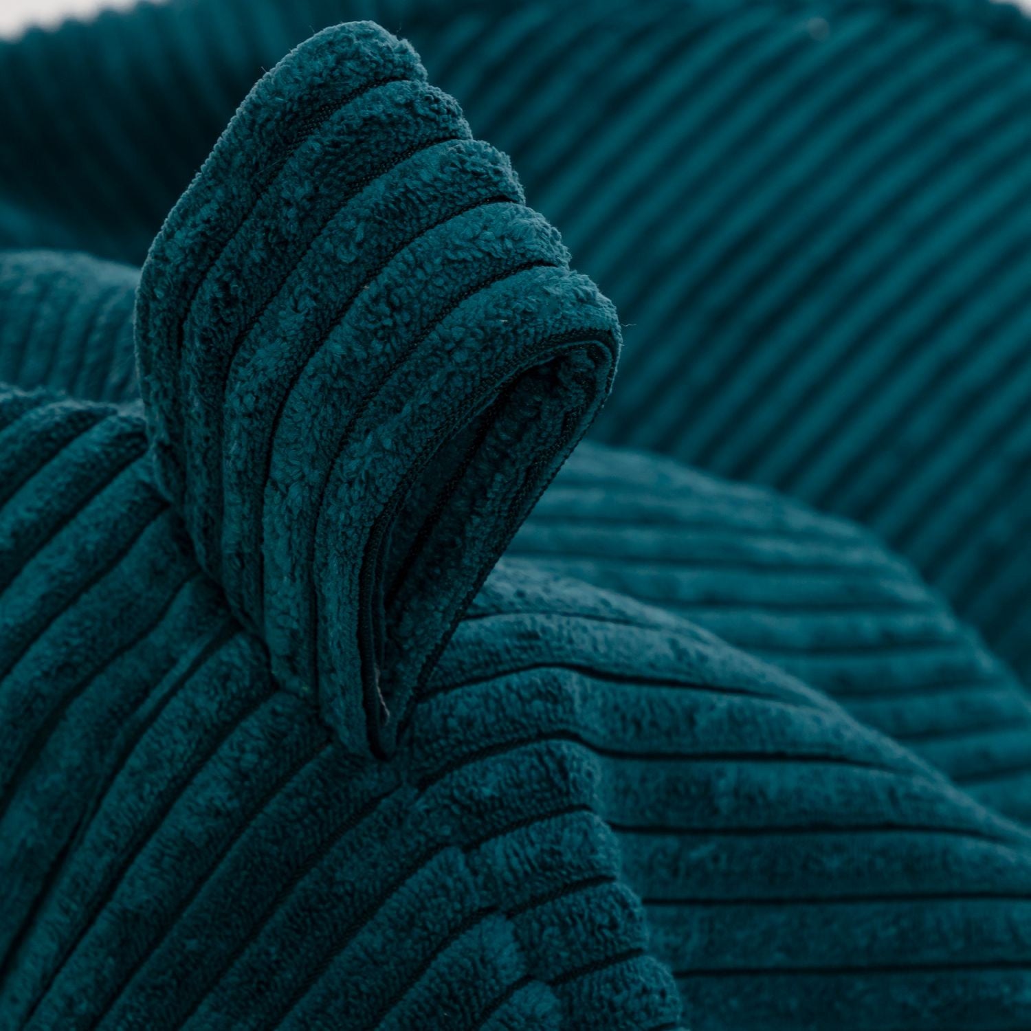 Yoko Pouf Poltrona Sacco In Velluto Cuscino e Maniglia Inclusi