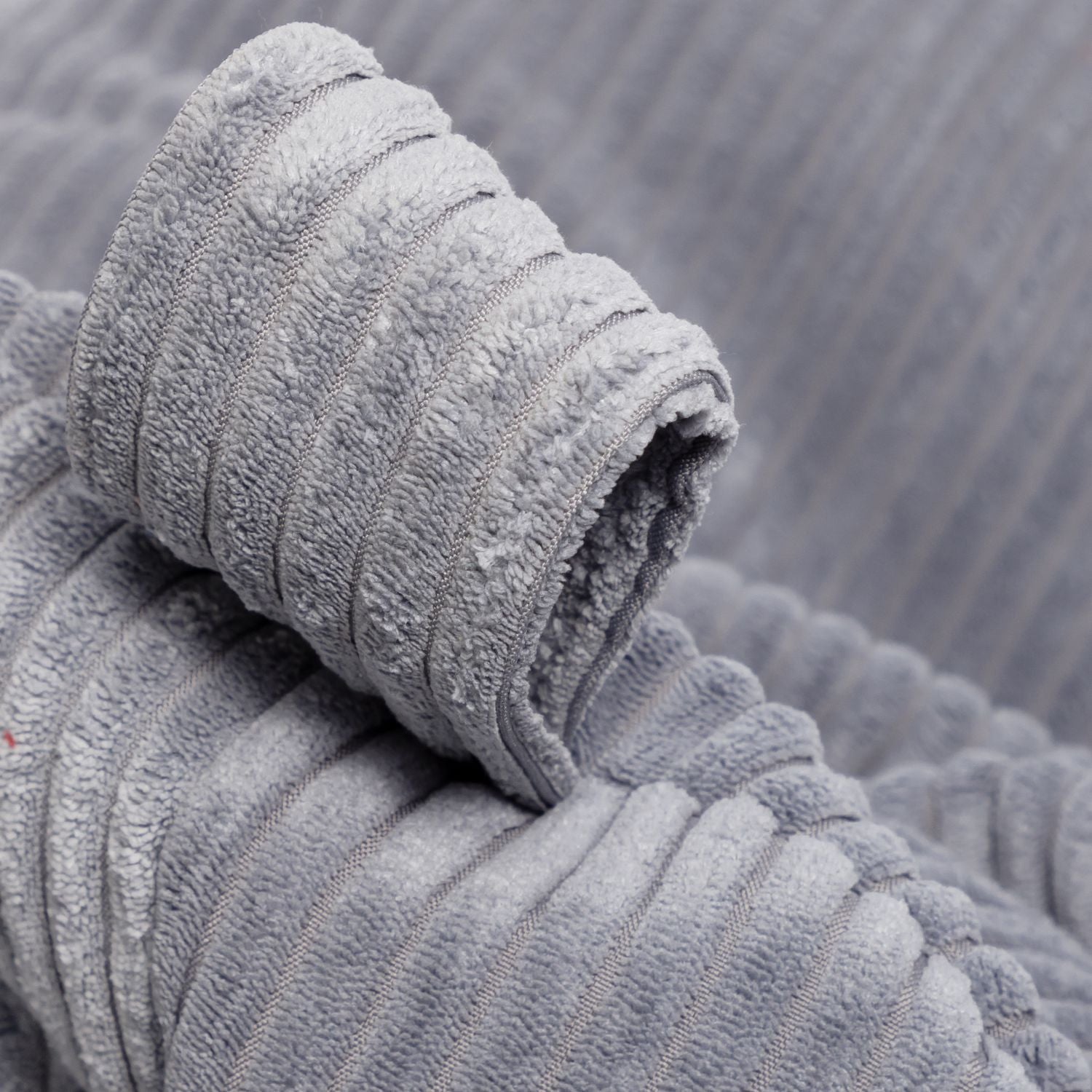 Yoko Pouf Poltrona Sacco In Velluto Cuscino e Maniglia Inclusi