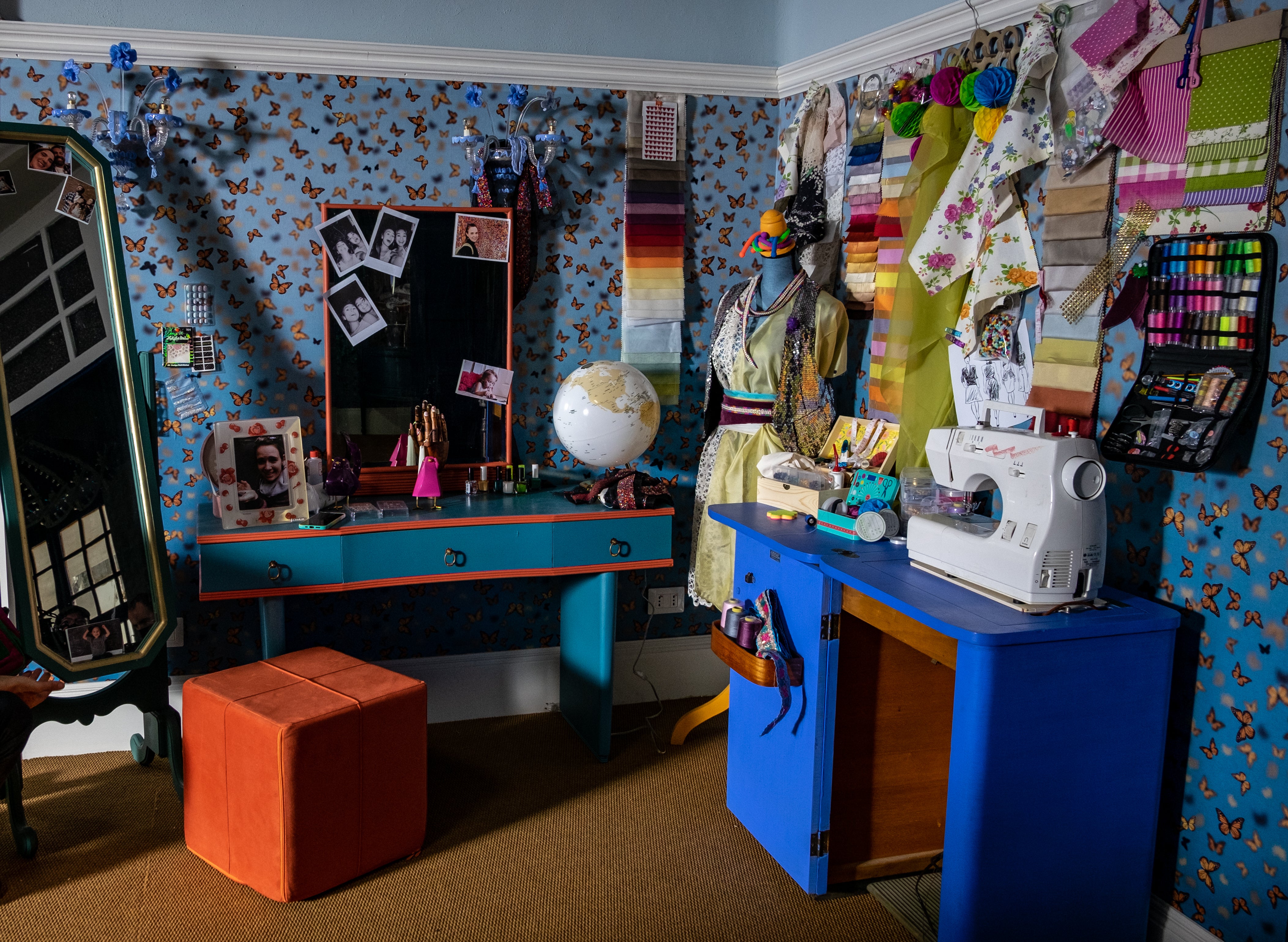 Poggiapiedi Block in Microfibra