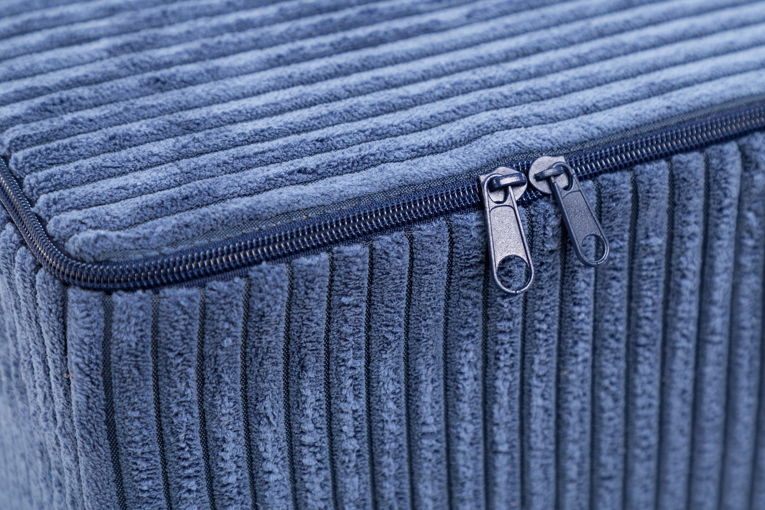 Poggiapiedi Block in Velluto