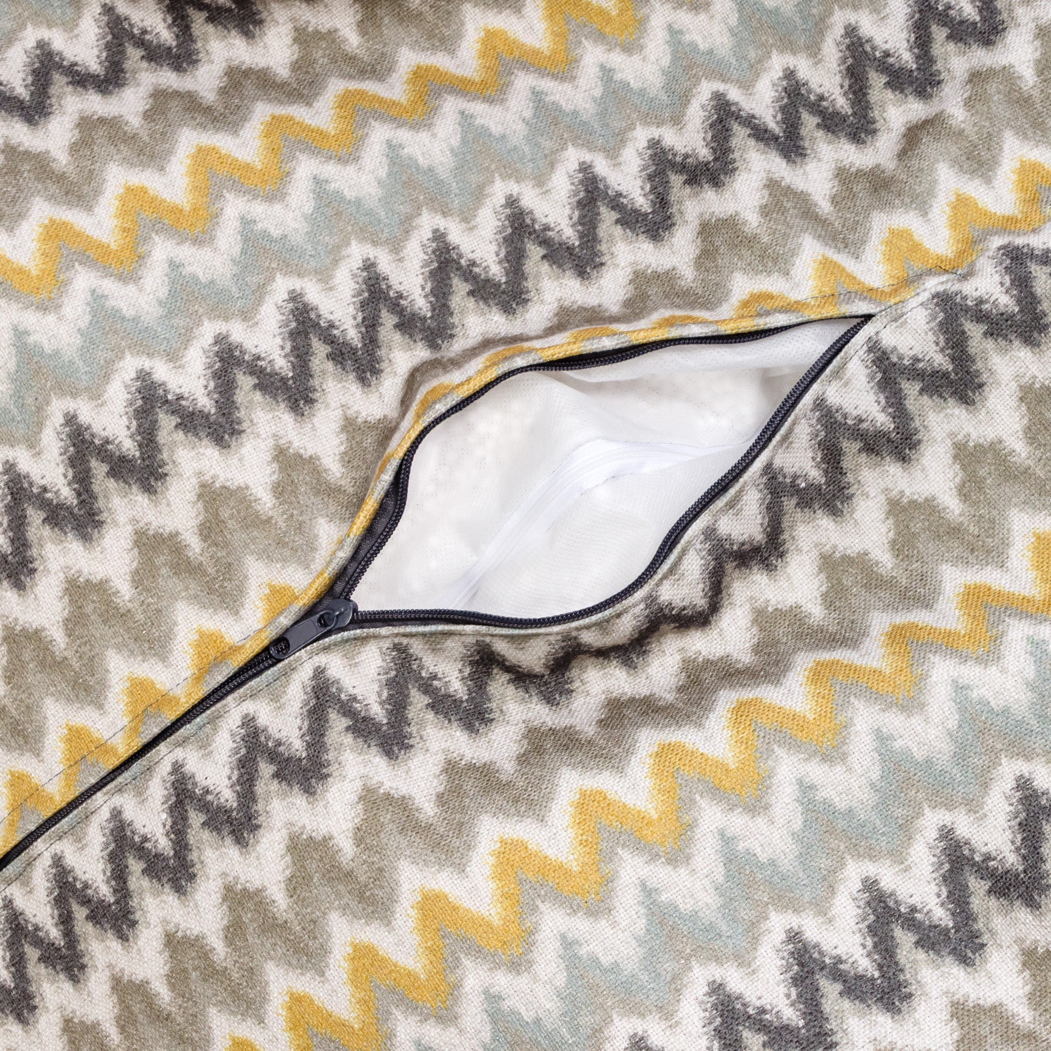 Poltrona Fuzzy Modern Lino Zigzag