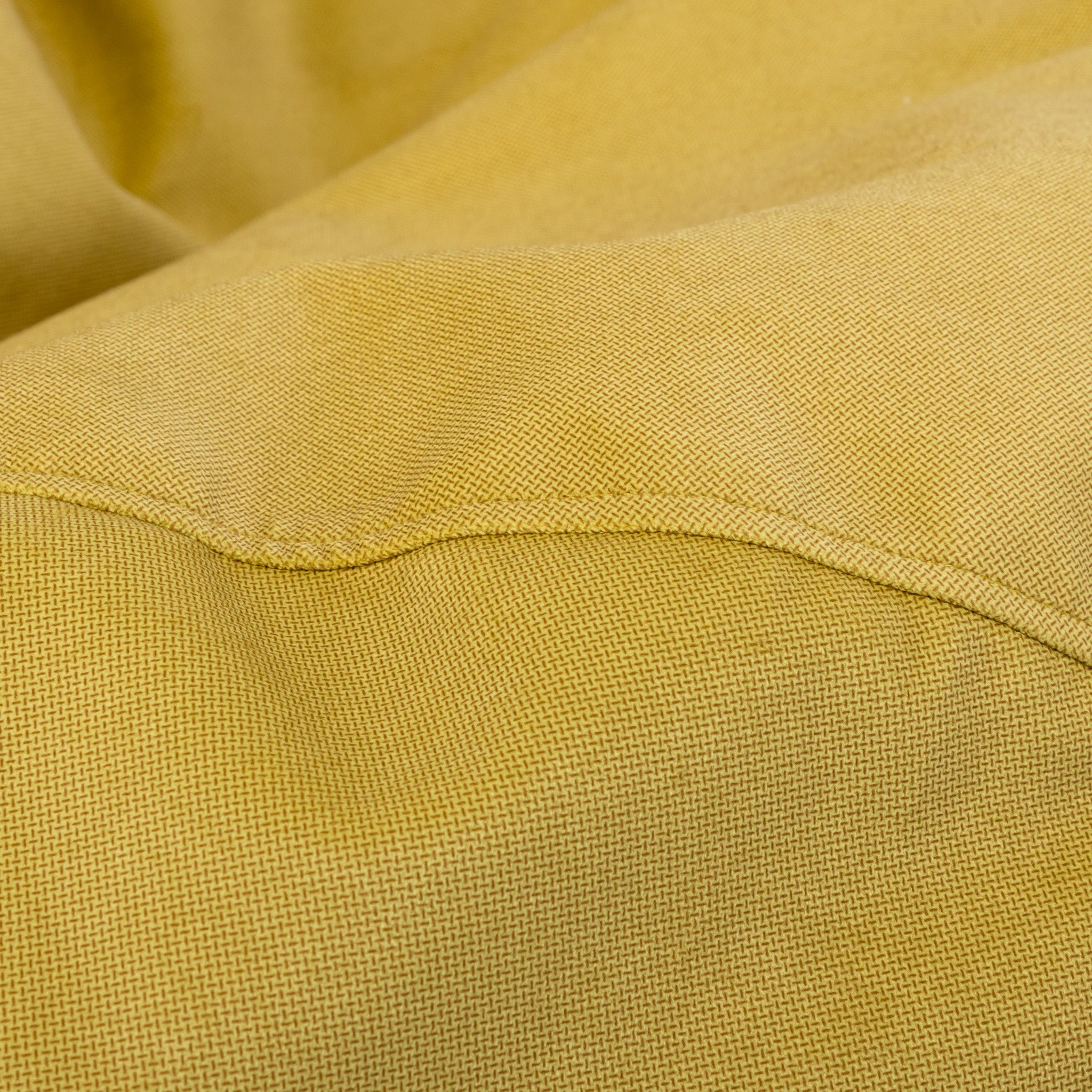 Pouf Fuzzy in Microfibra