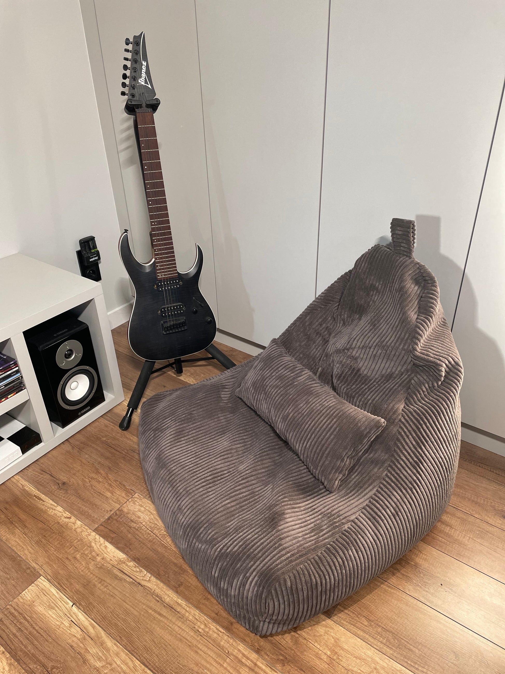 Pouf moderno per arredamento casa
