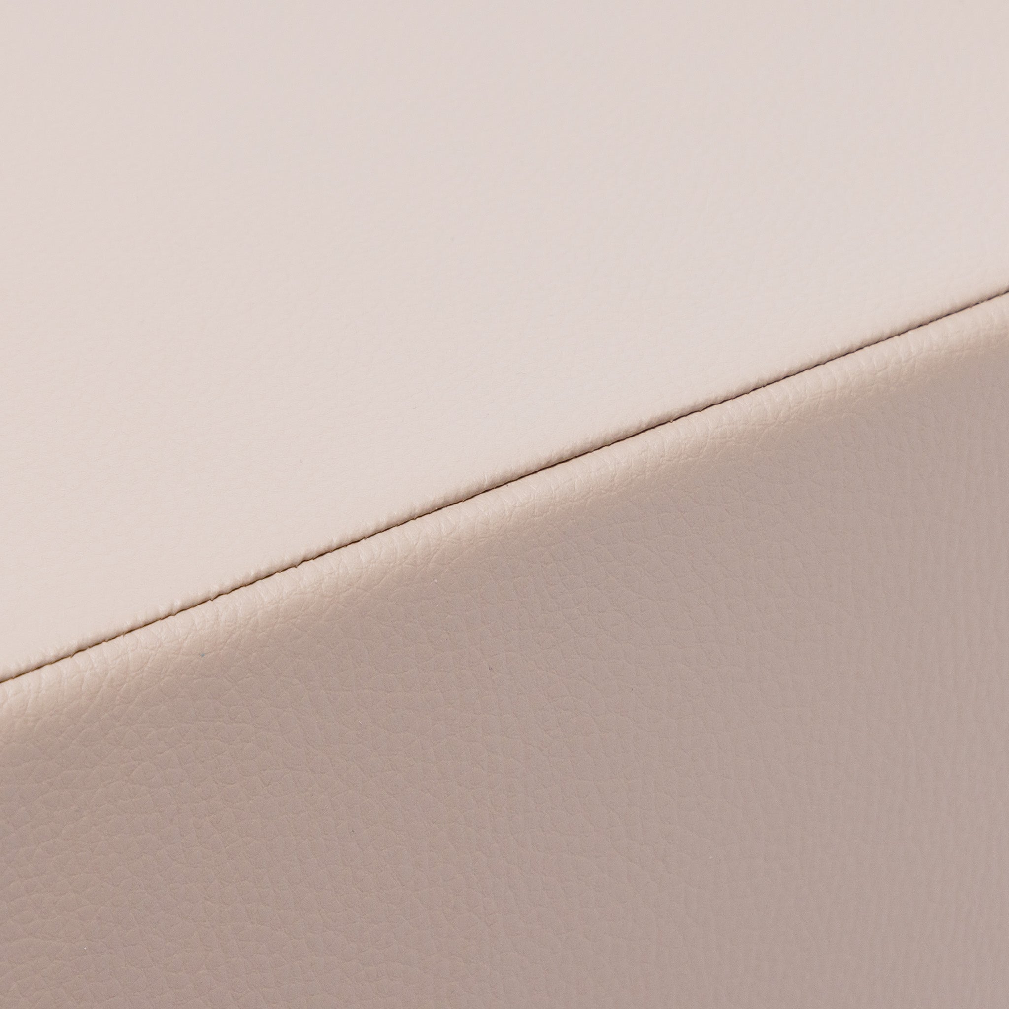 Poggiapiedi Block in Ecopelle