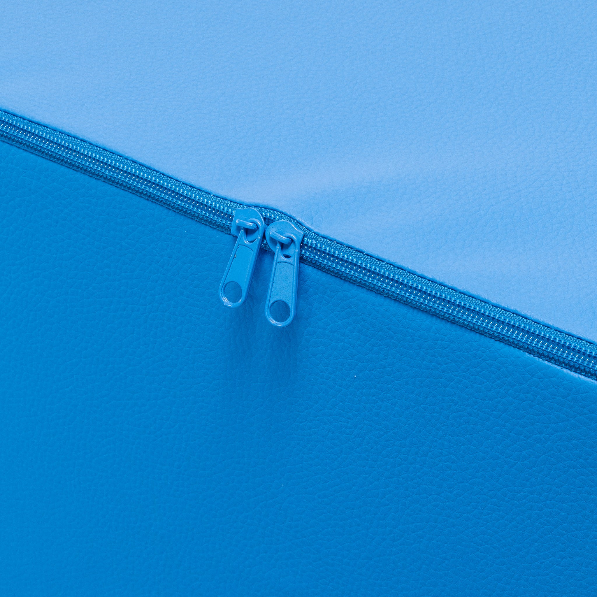 Poggiapiedi Block in Ecopelle