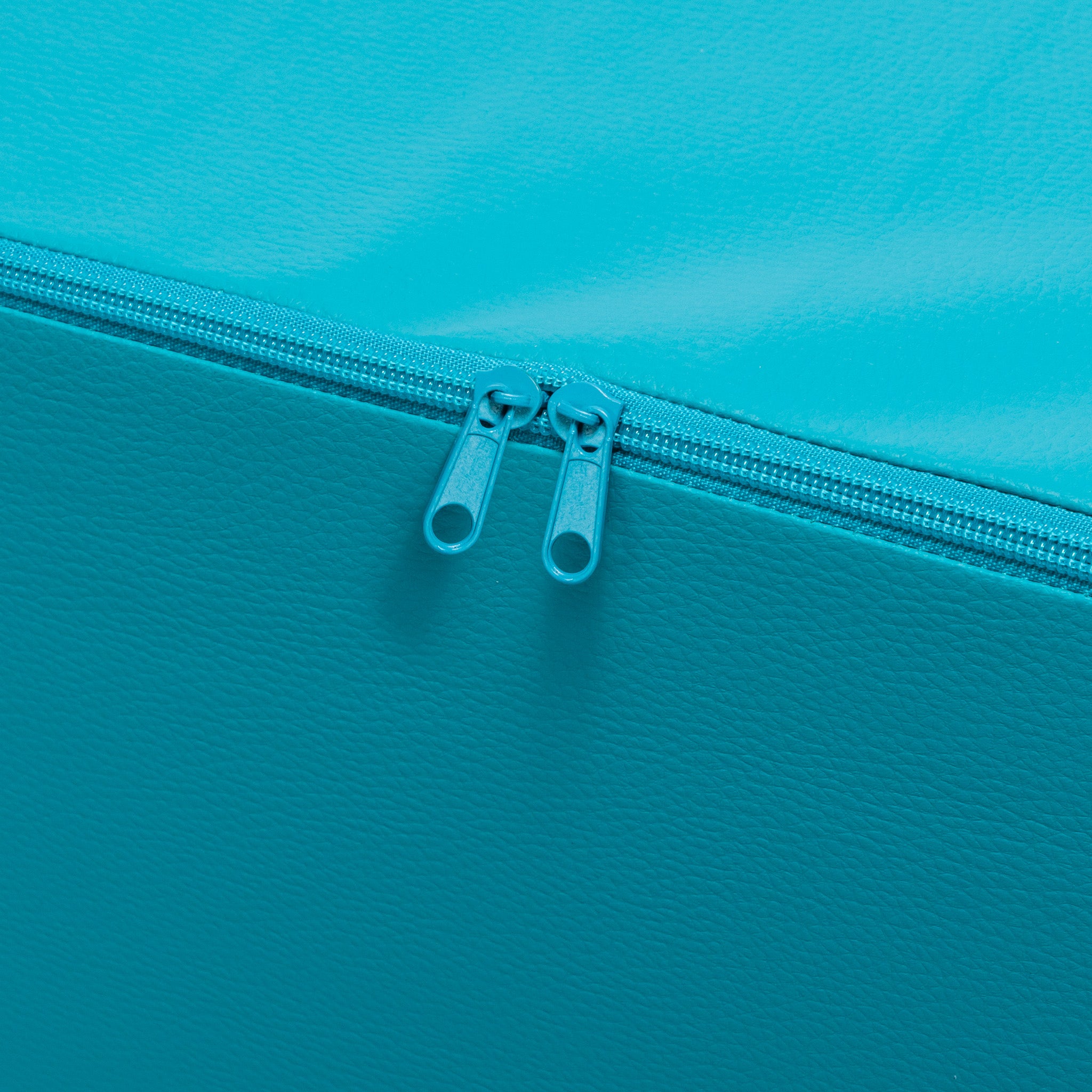 Poggiapiedi Block in Ecopelle