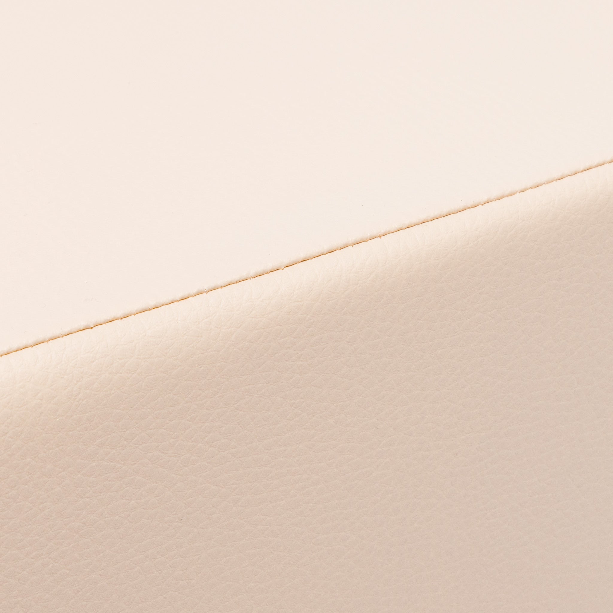 Poggiapiedi Block in Ecopelle