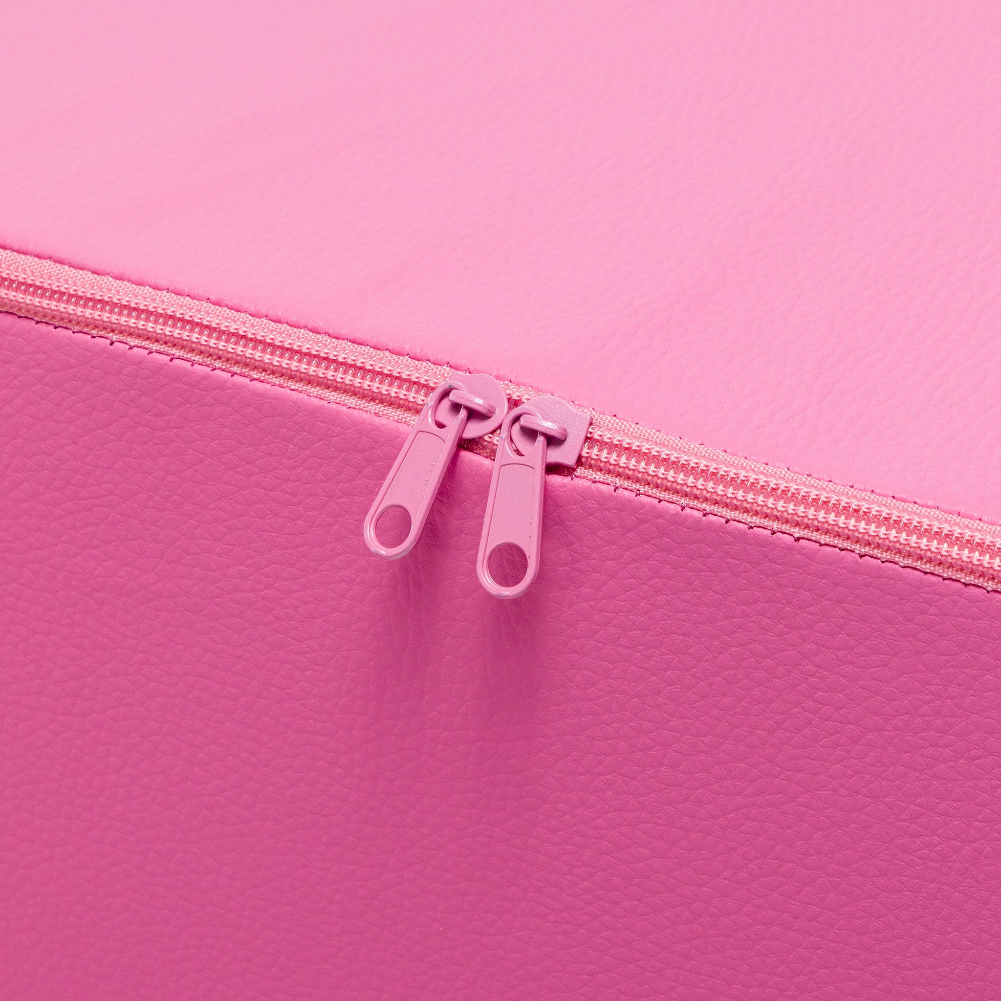 Poggiapiedi Block in Ecopelle