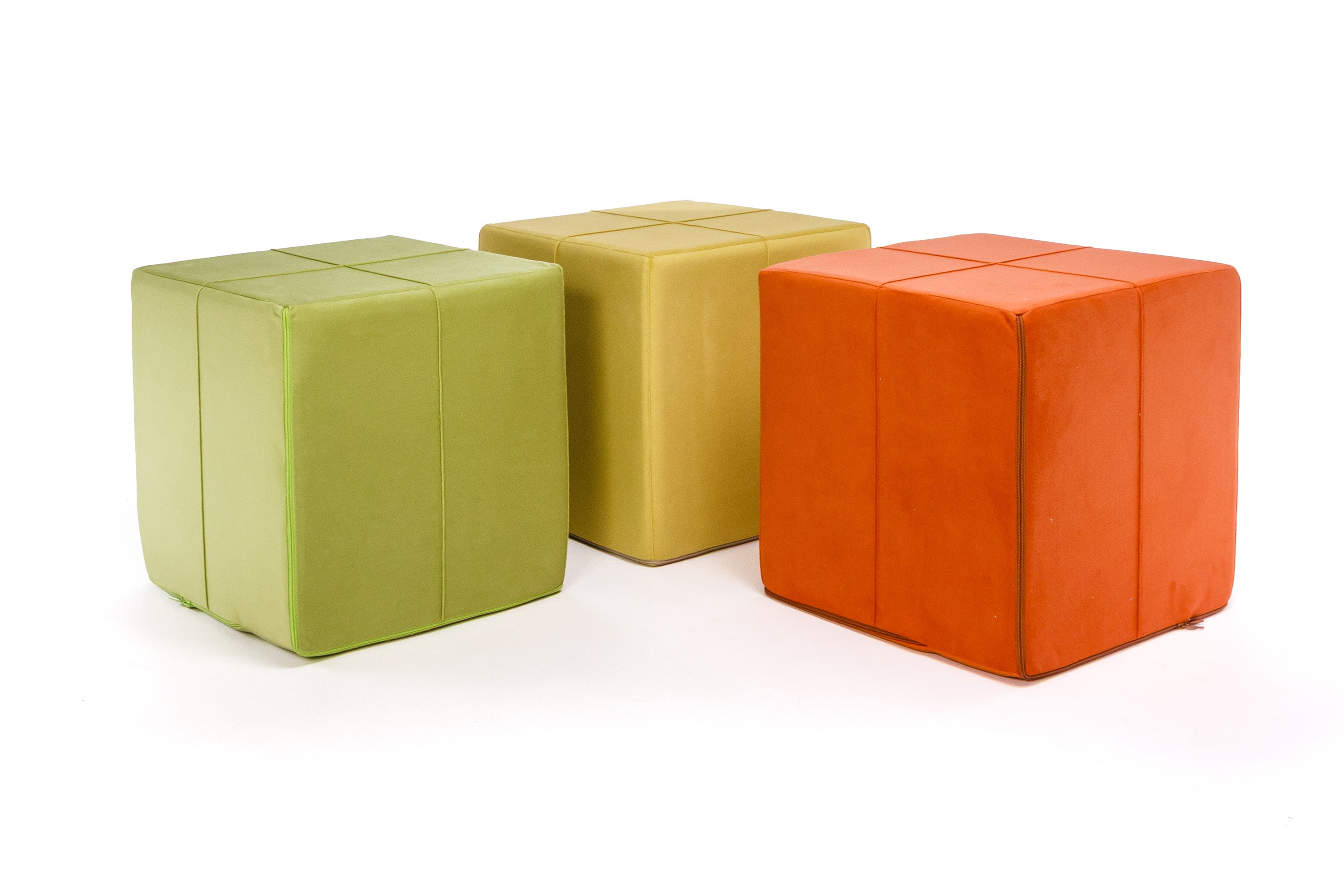 Poggiapiedi Block in Microfibra