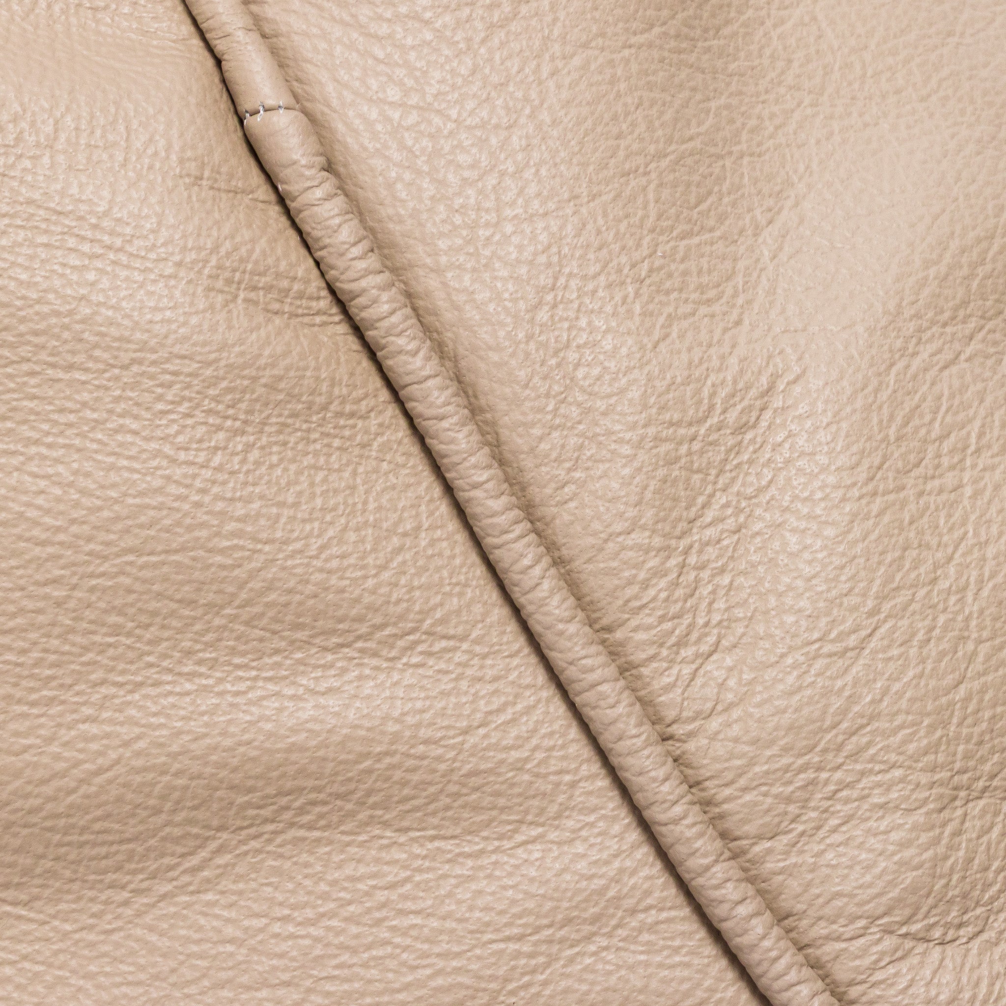 Poltrona Mini Keiko in pelle pienofiore