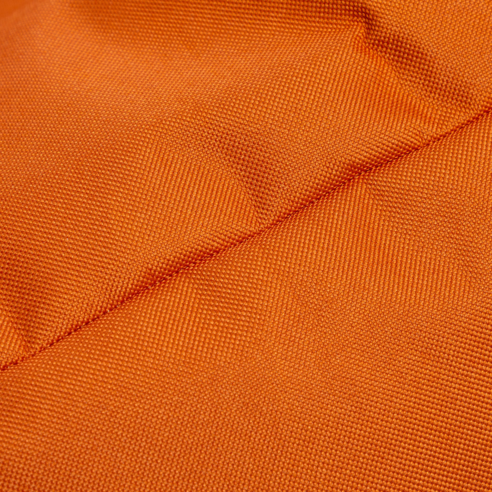 Poltrona Solid in Poliestere