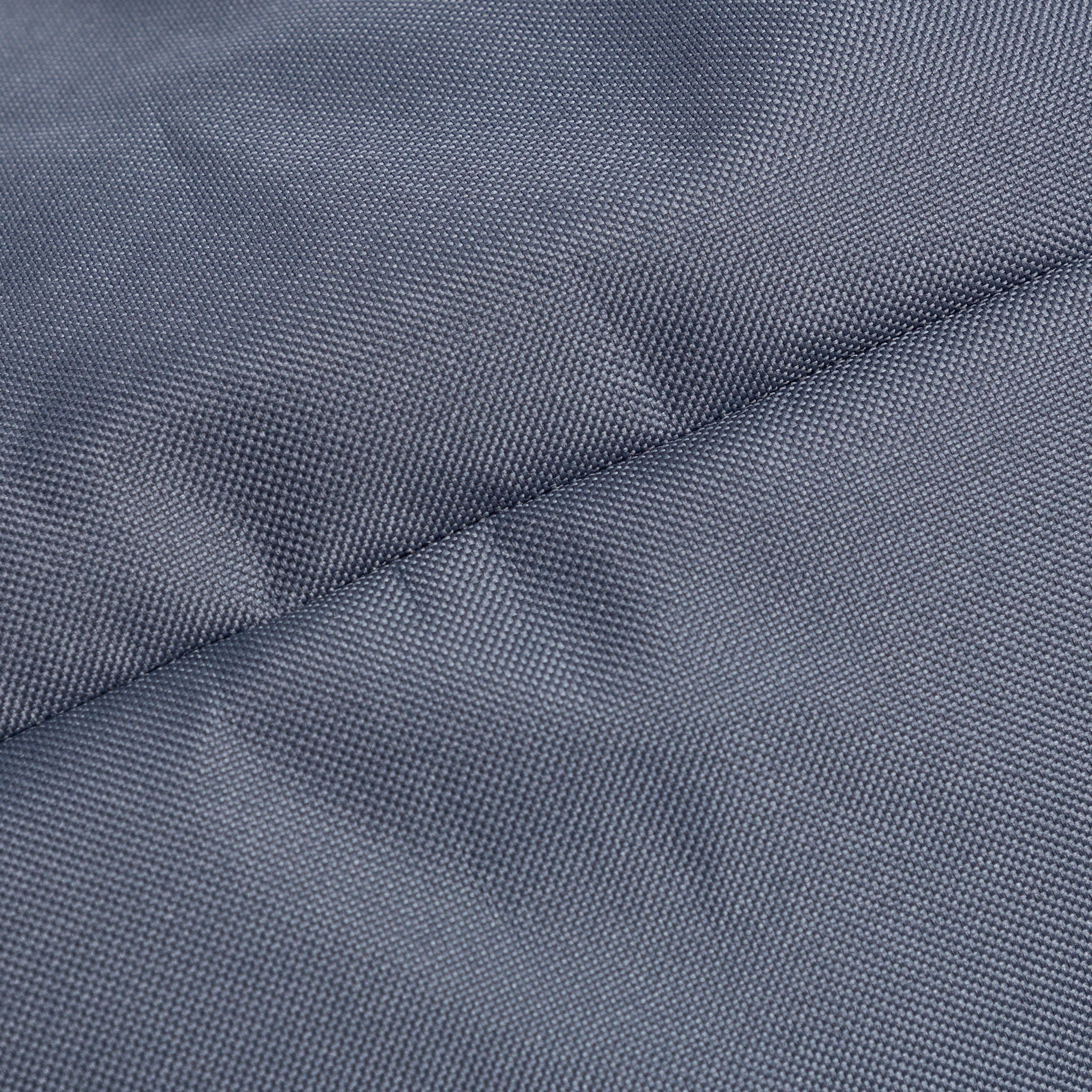 Poltrona Solid in Poliestere