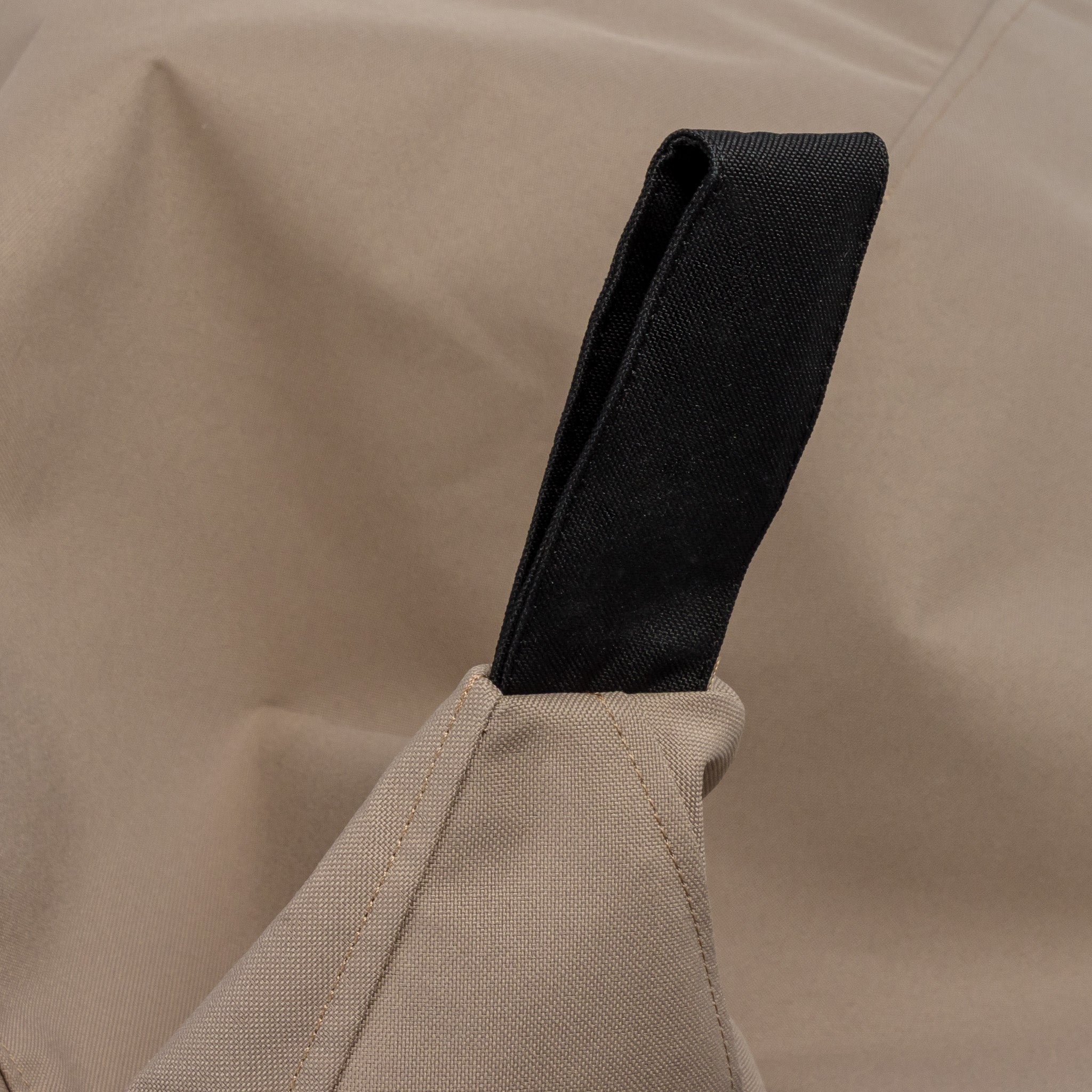 Pouf Oscar Outdoor in Tessuto Waterproof