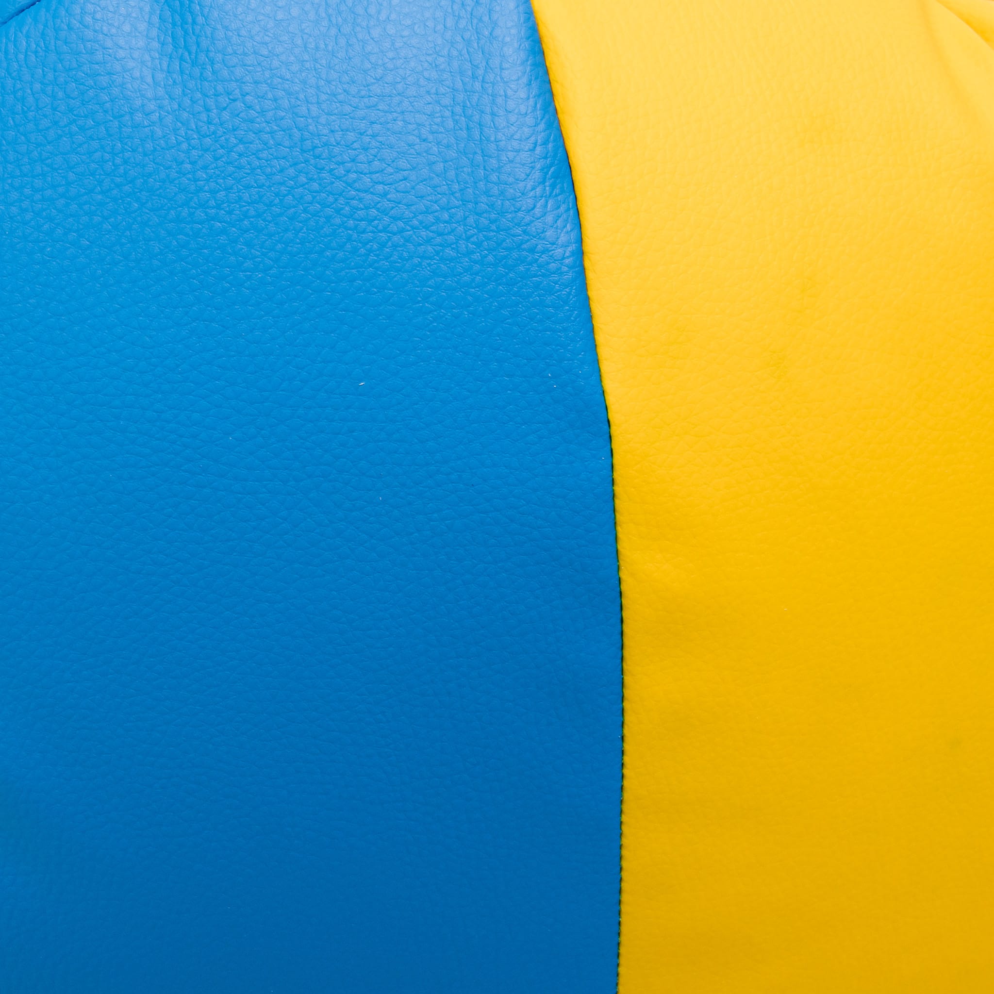 Pouf Volleyball in Ecopelle