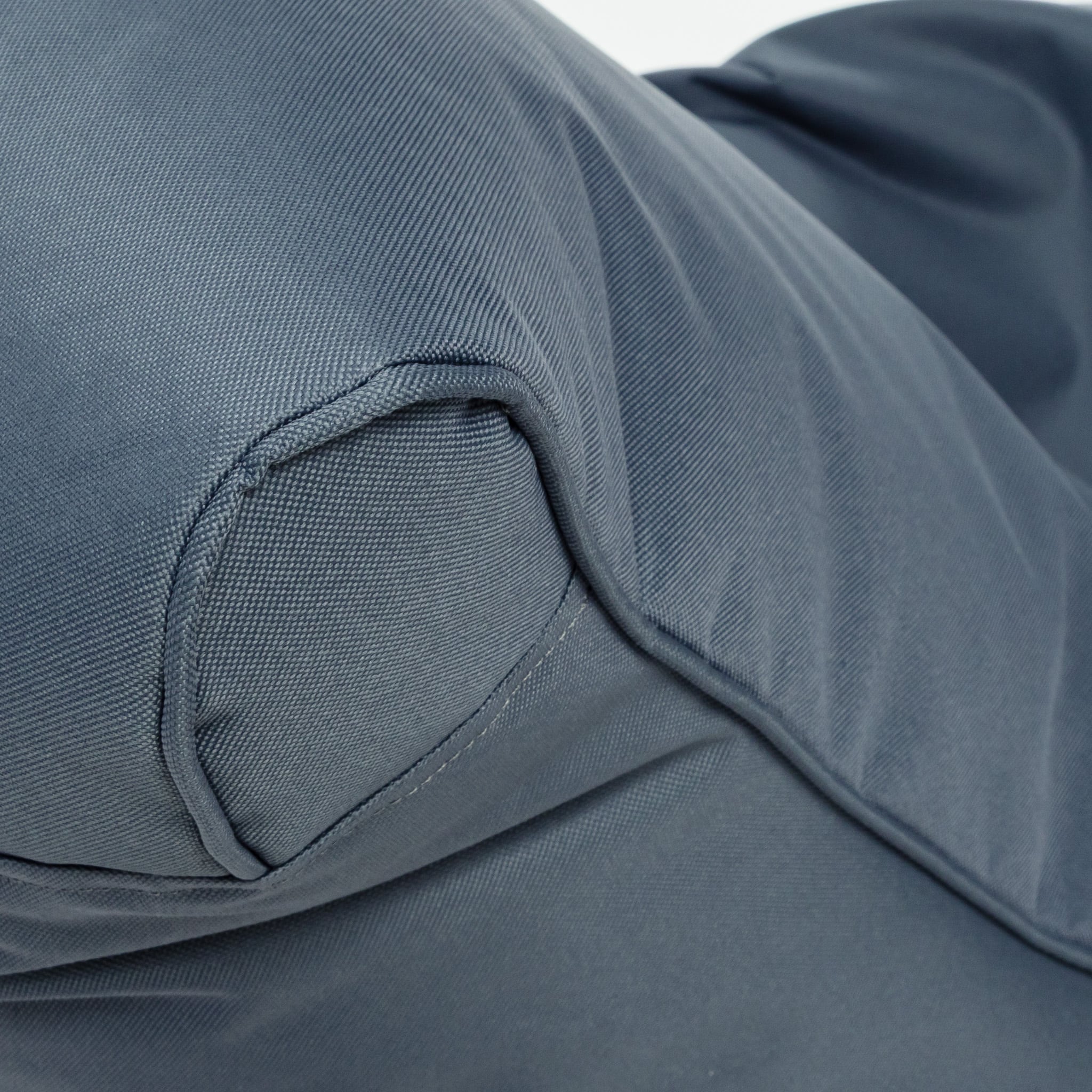 Poltrona Seat S in Poliestere