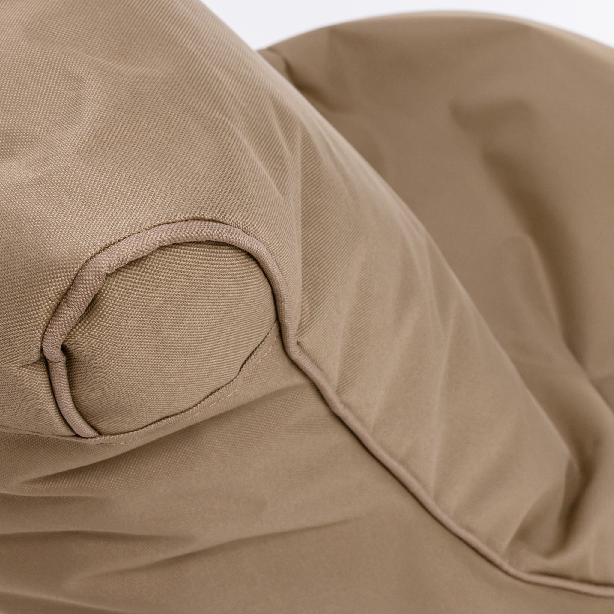 Poltrona Seat S in Poliestere