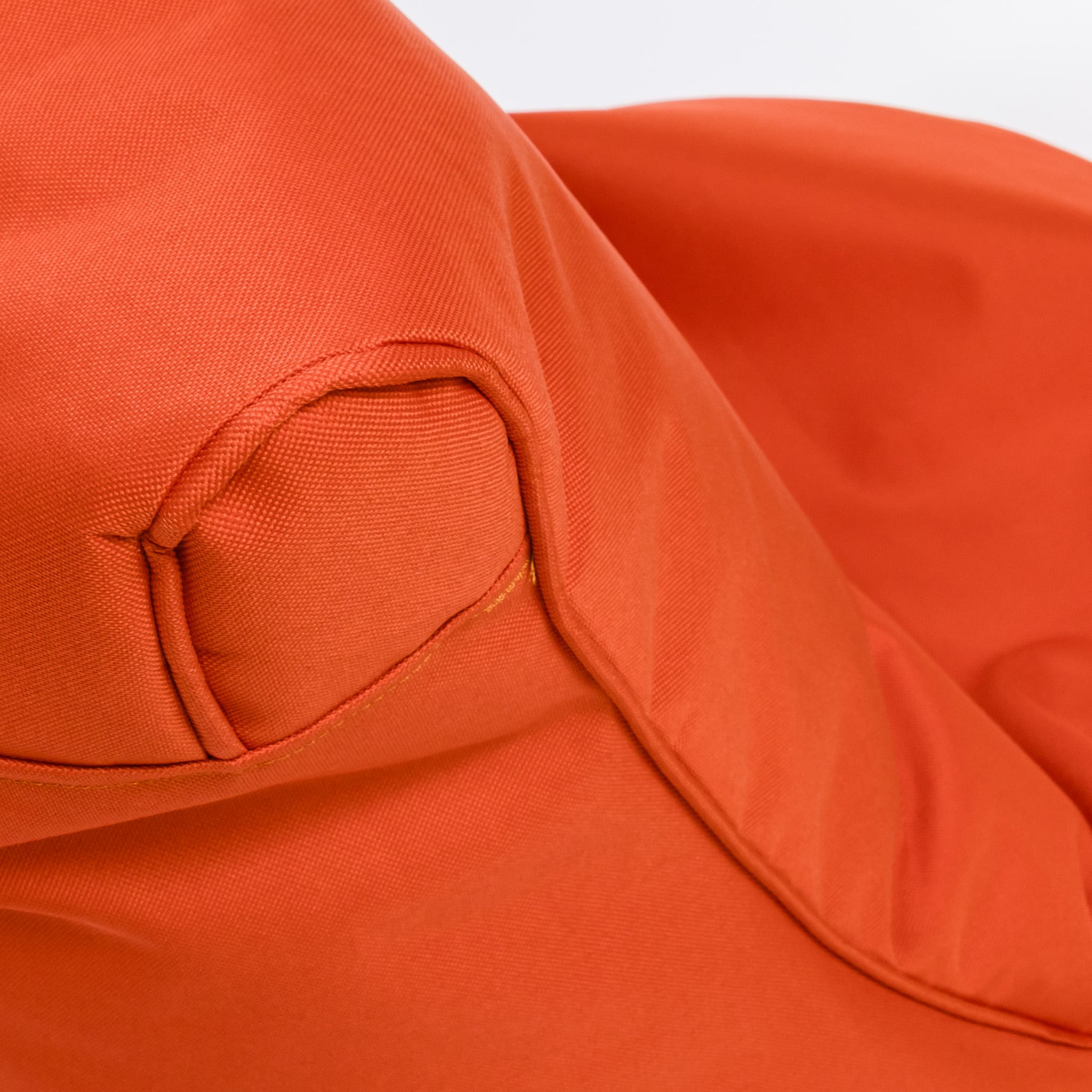 Poltrona Seat S in Poliestere