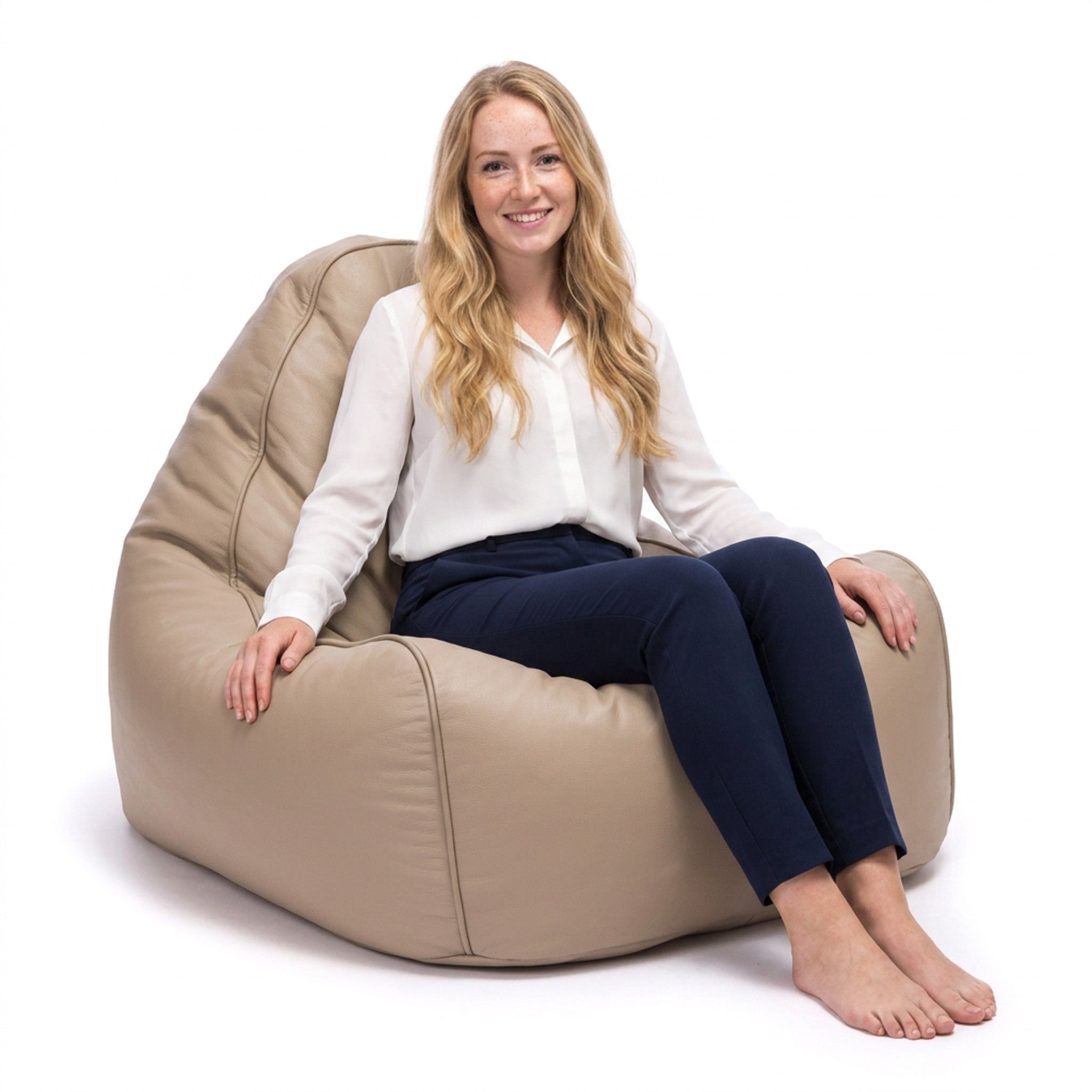 Poltrona Mini Keiko in pelle pienofiore